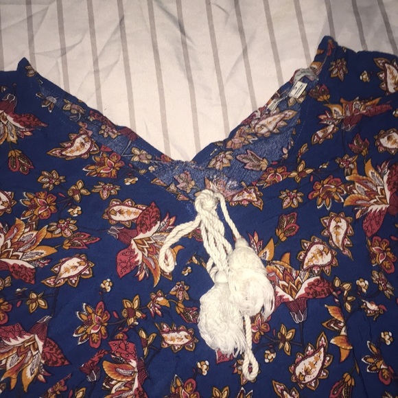 Blouse - Picture 3 of 5